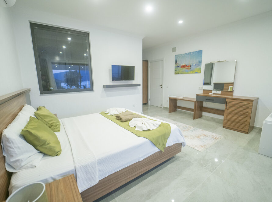 Villa-Blue-Coast-I-II-bedroom