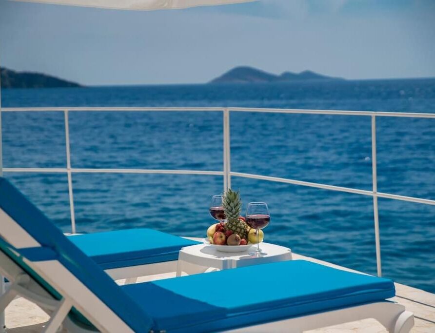 Kalkan villa rentals-Villa Blue Coast 1- Kalkan