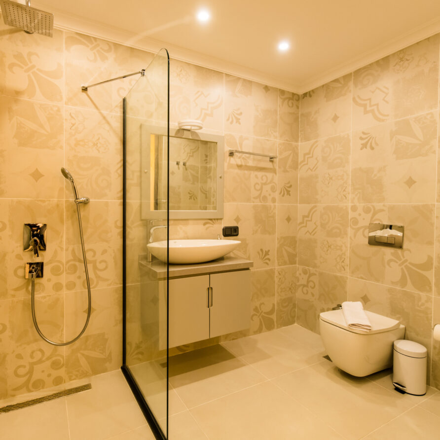 Villa-Deida-bathroom-shower