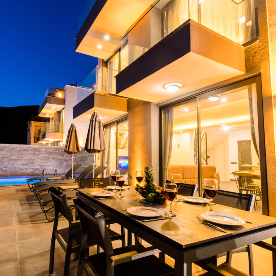 Villa-Deida-pool side