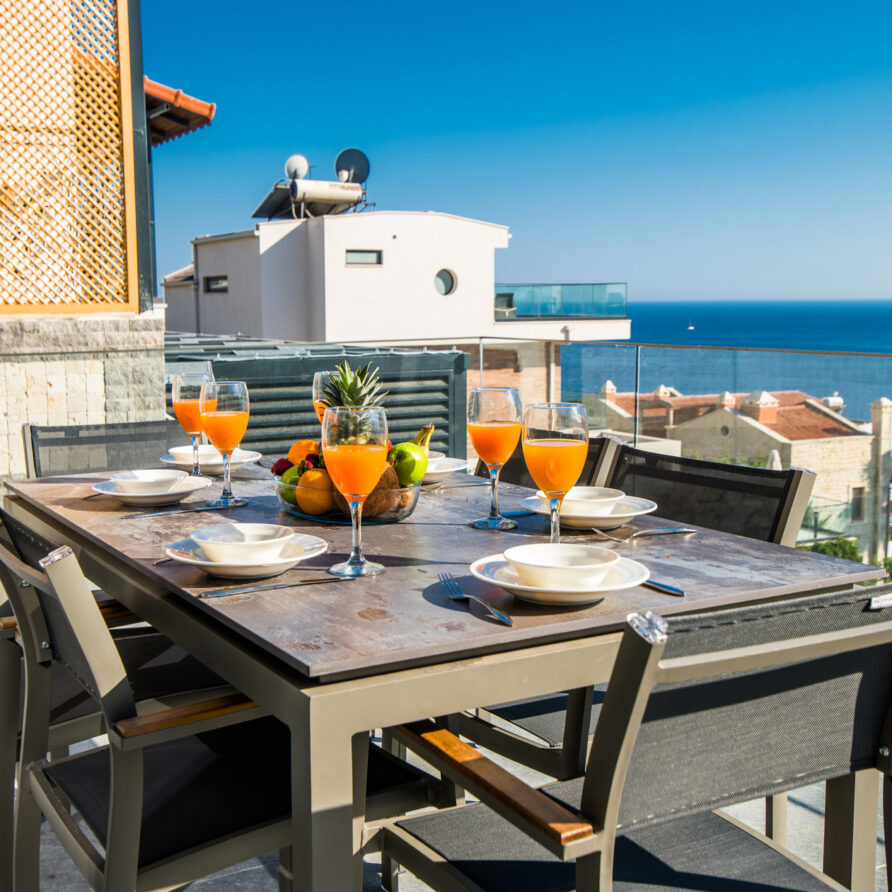 Villa-Deida-pool-side-view