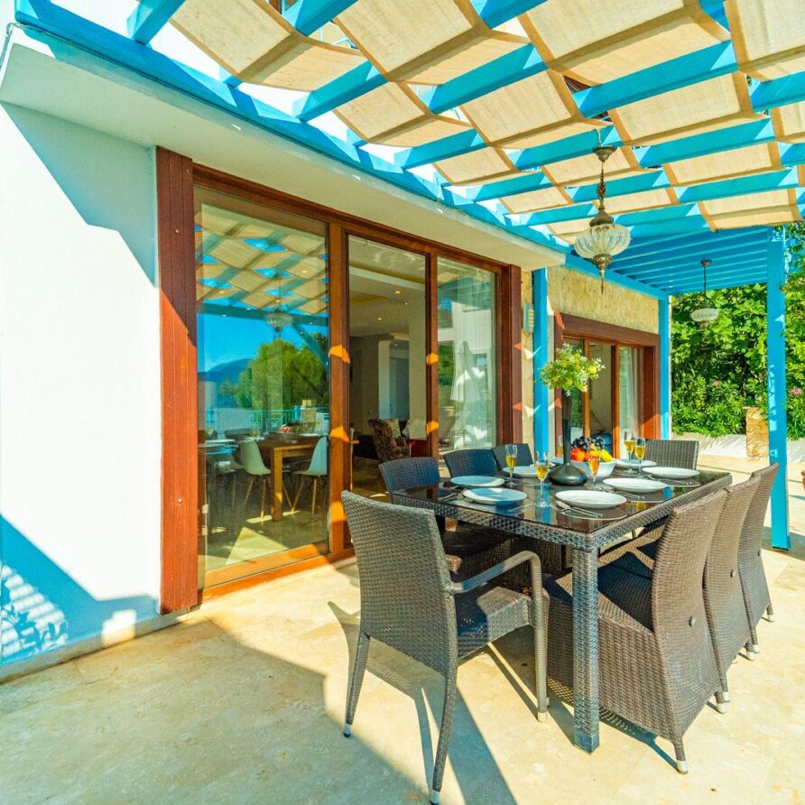 Villa Olivia-terrace