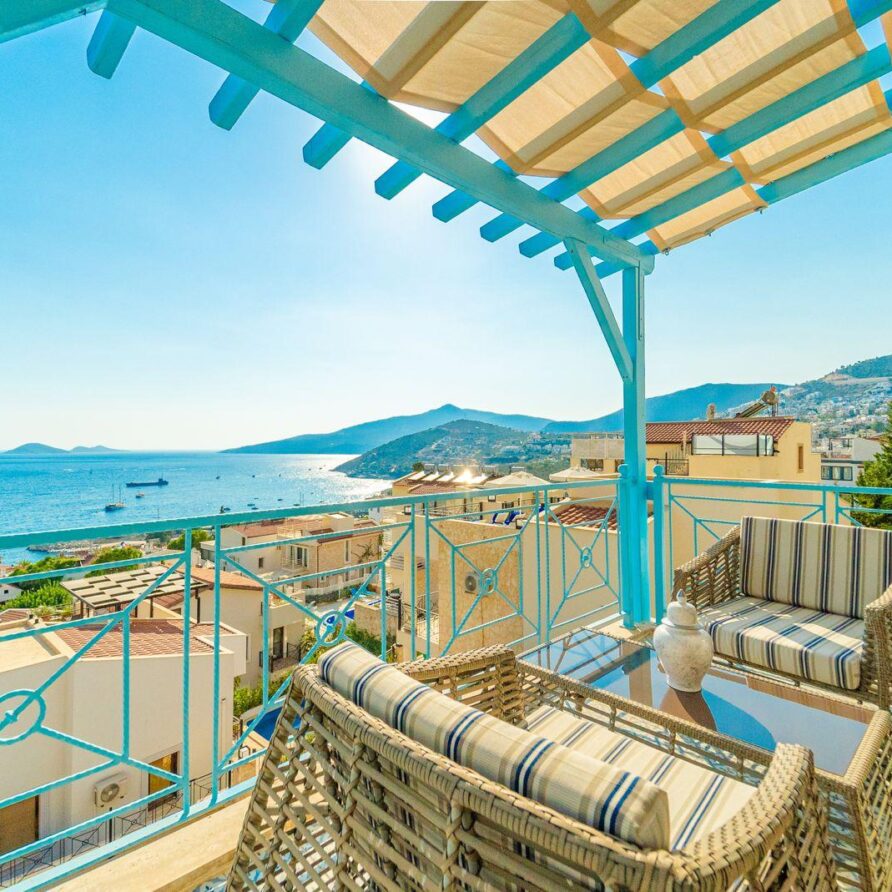 Kalkan rentals-Villa Olivia-Balcony sea view
